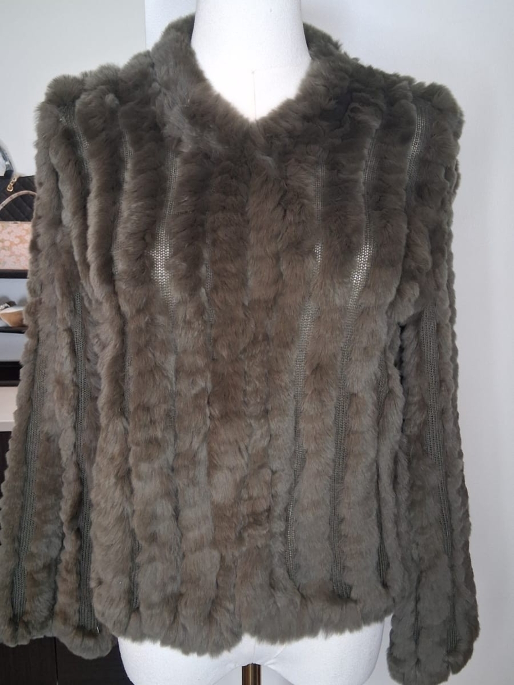 Heartloom Rosa Genuine Rex Rabbit Fur Ribbed Knit Jacket — Size Small